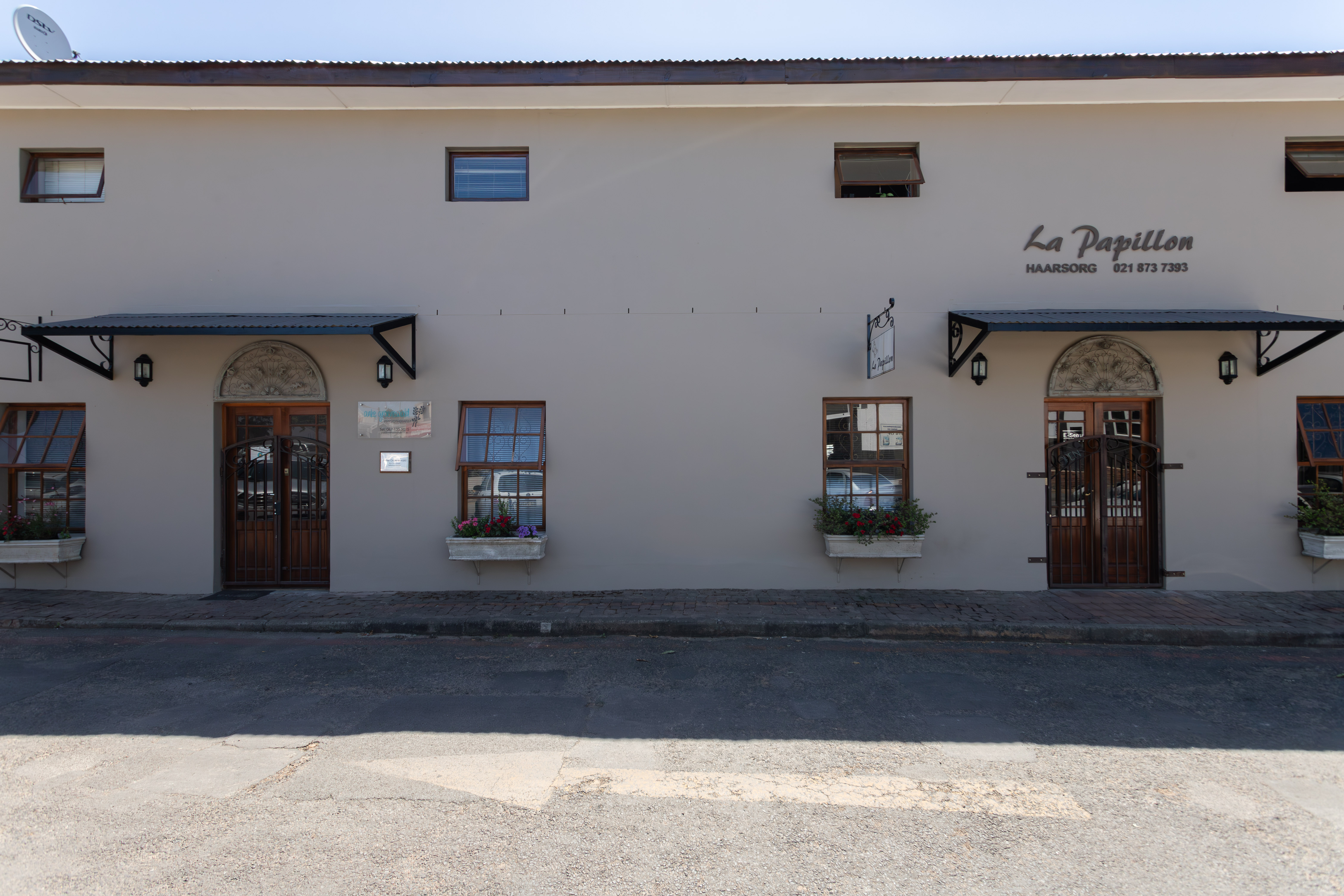 8 Bedroom Property for Sale in Klein Drakenstein Western Cape